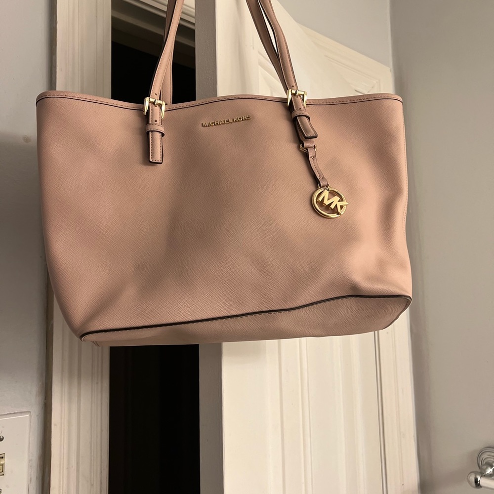 Michael Kors purse